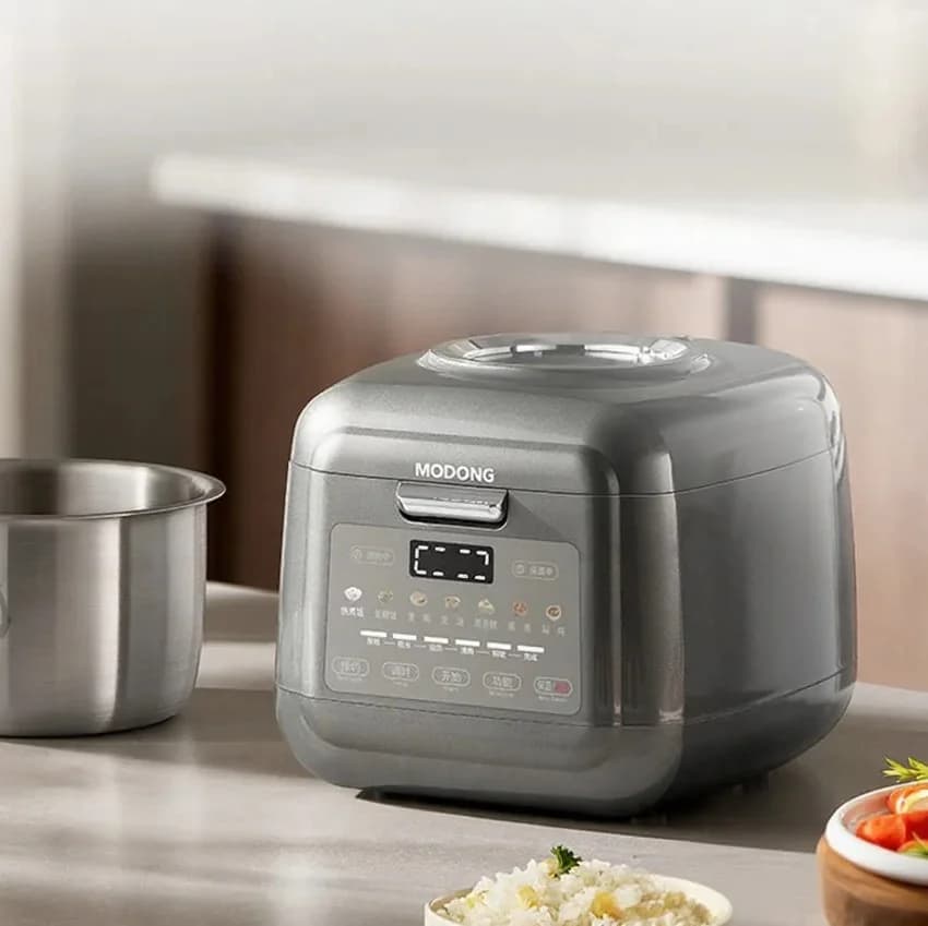 Electric Rice Cooker with Titanium Inner Pot, 2L/3L