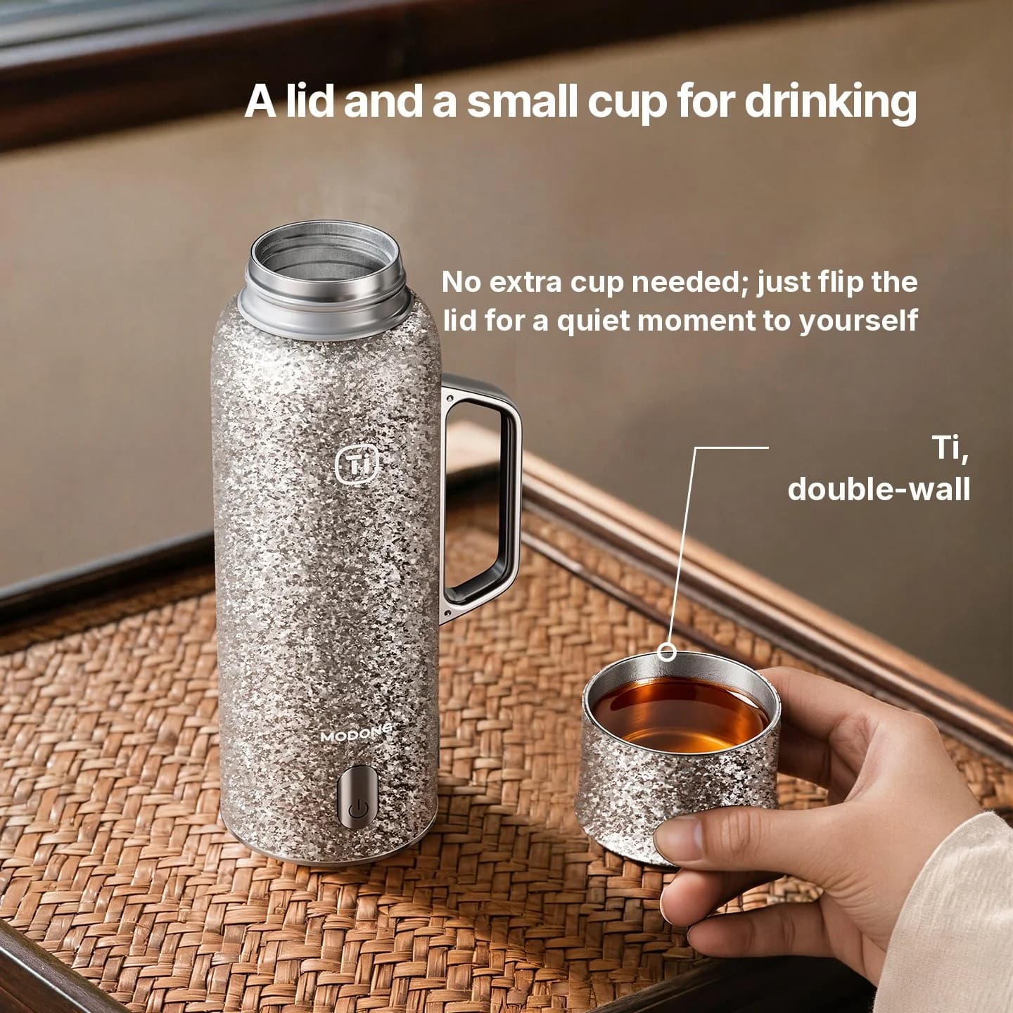 Pure Titanium Insulated Cup With Temperature Display, 601-700ml