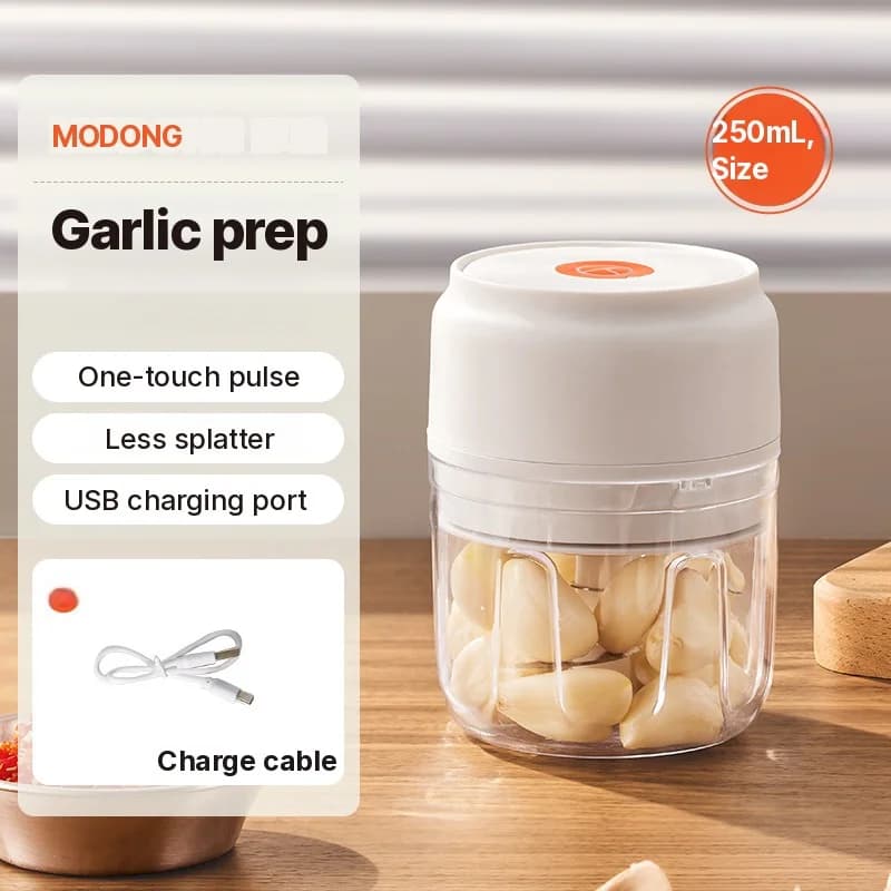 Portable Electric Garlic Chopper 250ml Cordless Food Grinder